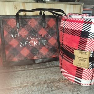 Victoria secret tote and pink blanket brand new
